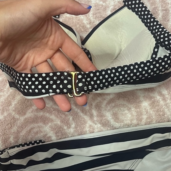 Tahiti, Medium, White and Black - Picture 2 of 5